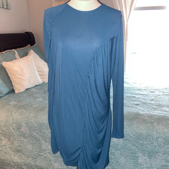 H&M: Elegant Blue Long Sleeve Dress - Picture 1 of 4